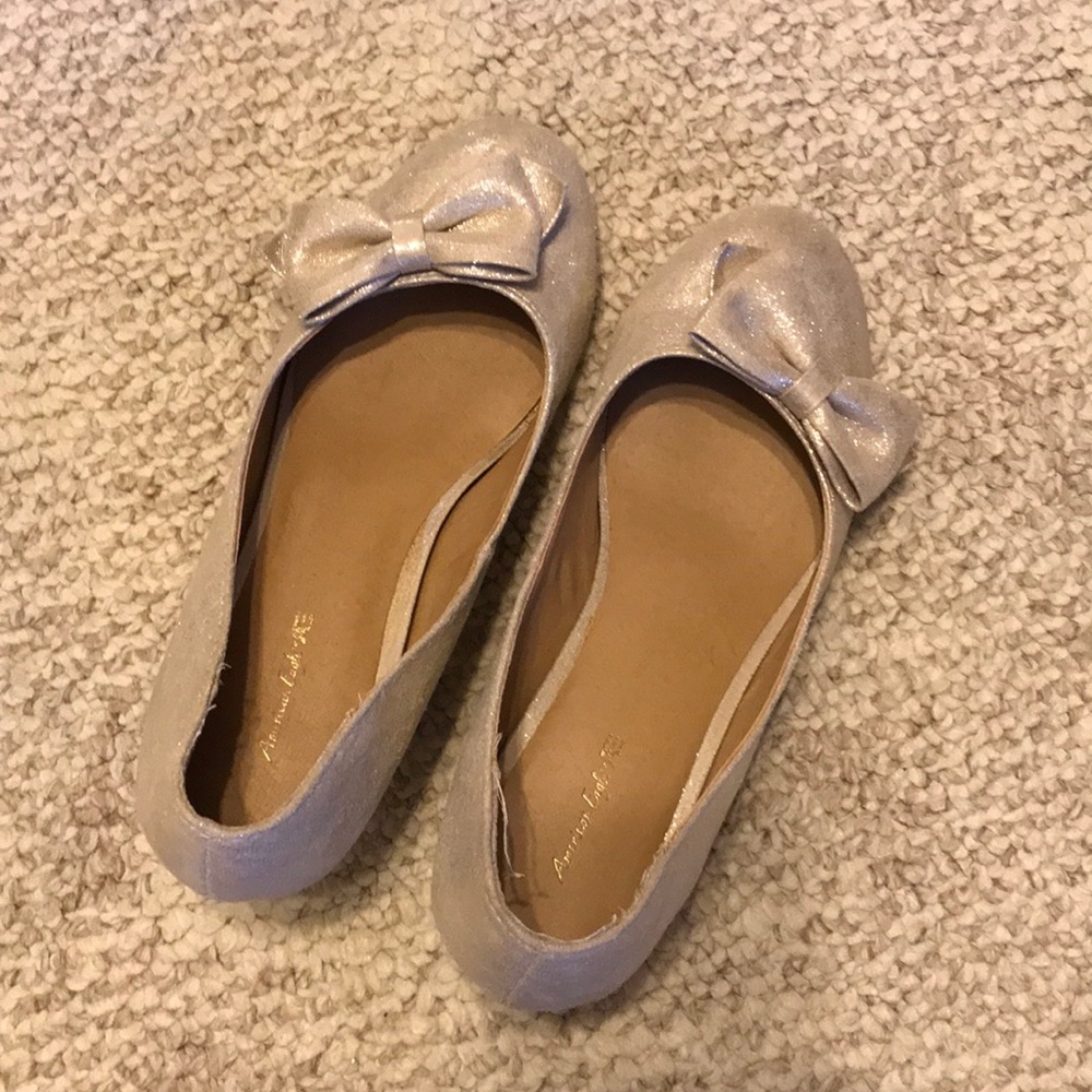 Girls shoes